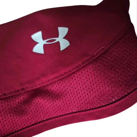 Under Armour Wine shorts - Picture 3 of 9